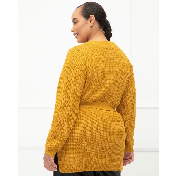Eloquii Elements Plus Size Belted V-Neck Tunic Sweater - Picture 2 of 7